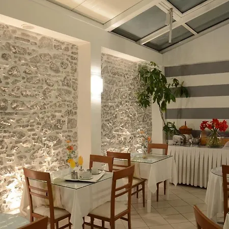 Marie Palace Hotel 2*