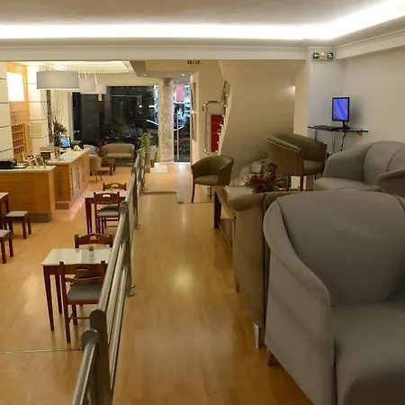 Marie Hotel